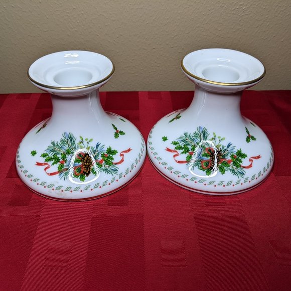 Vintage "Deck The Halls" pair of Candlestick holders by Franklin Porcelain - Picture 1 of 6
